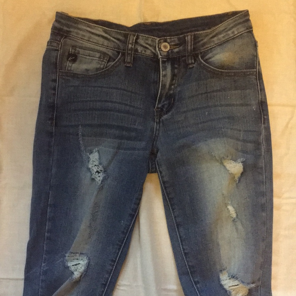 Like New Distressed jeans